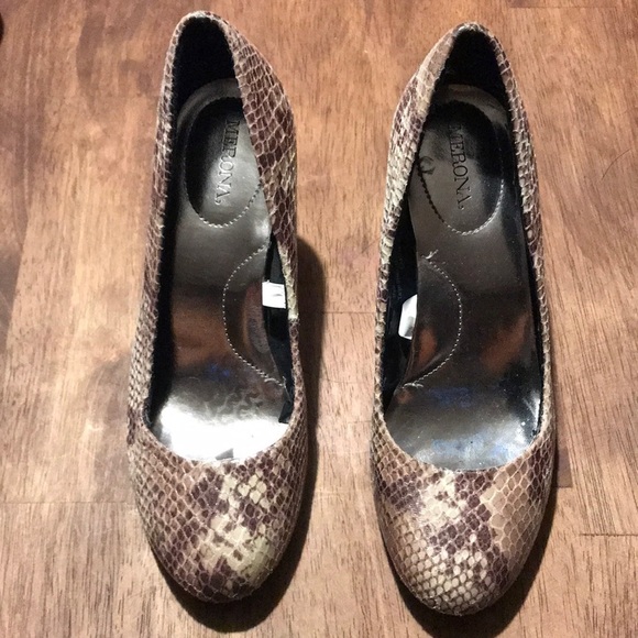 Merona snakeskin print heels - Picture 1 of 4